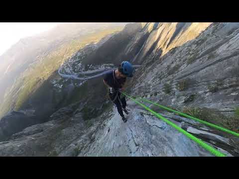 Rappelling Satori Pitch 6