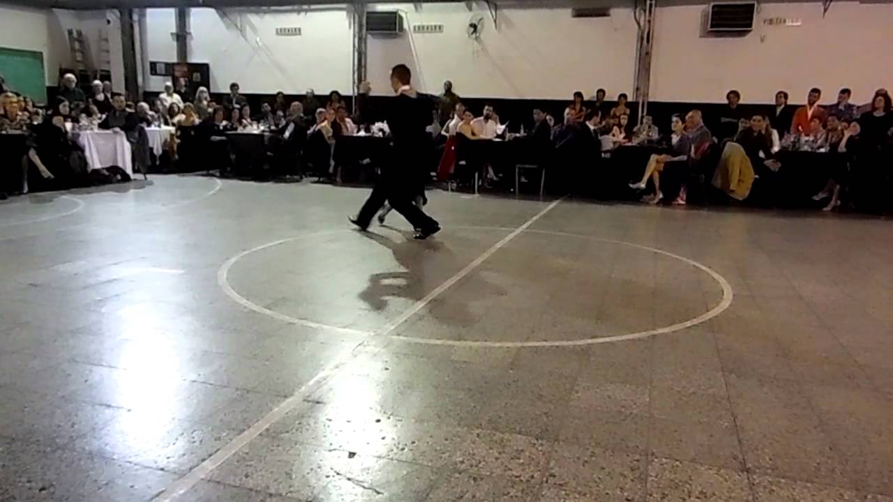 Laura Iaru & Csongor Kicsi en Milonga Malena Sunderland Club 2/2