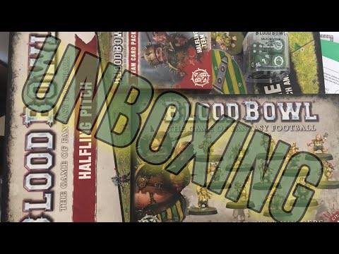 Blood Bowl Halflings Unboxing:  The Greenfield Grass Huggers