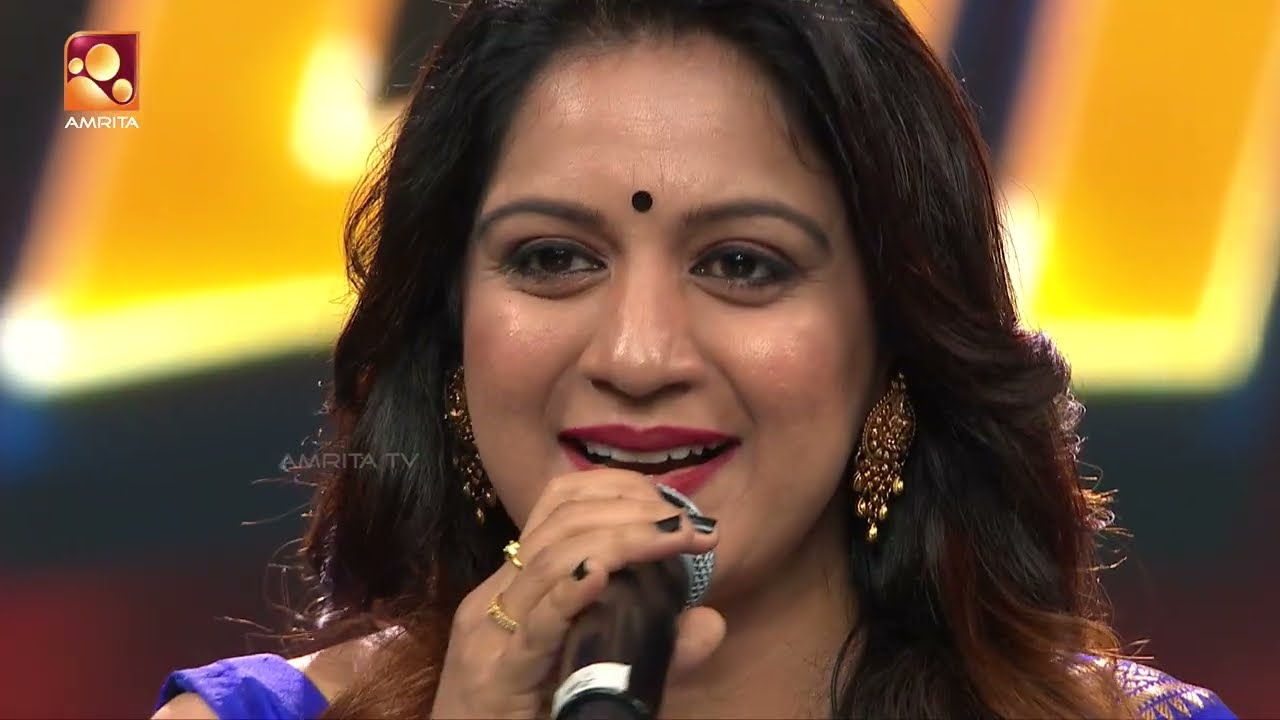 സംഗീതം കൊണ്ട് ഒരു വിഷു വിരുന്നൊരുക്കി അഖില ആനന്ദ്!  | 