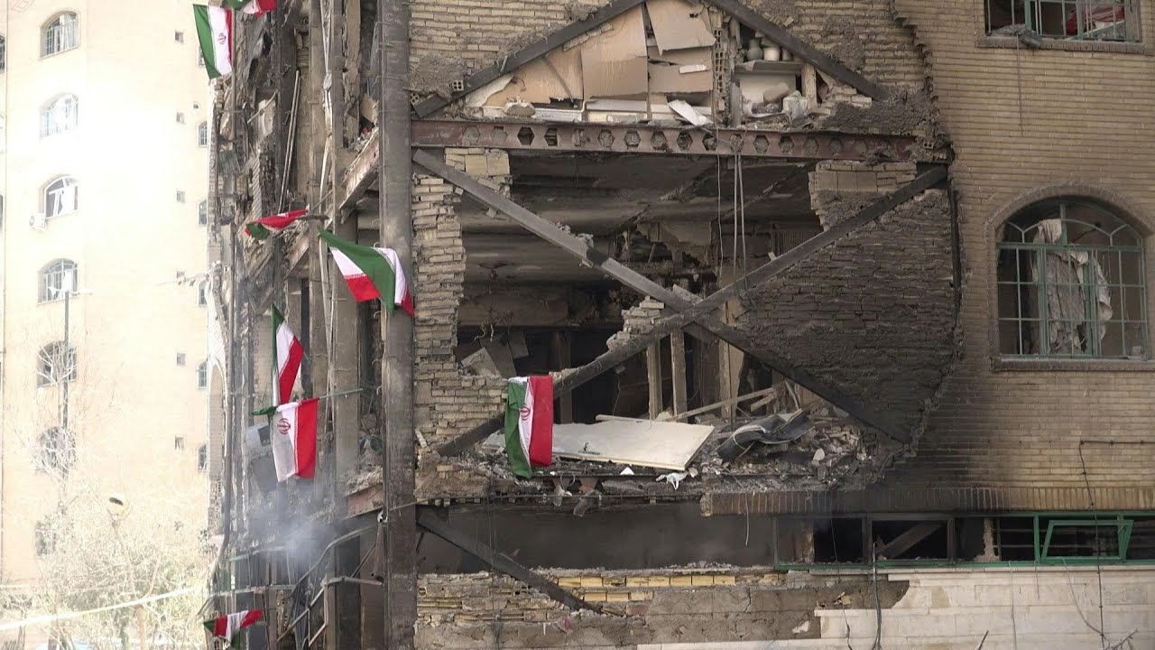 Video | Middle East war spirals with fresh strikes on Iran and Lebanon | AFP