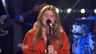 Kelly Clarkson Sings &quot;There&#39;s Your Trouble&quot; by The Chicks Live Concert Performance 2021 HD 1080p