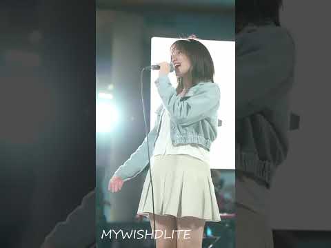 เกี่ยวกันไหม  (Cover) | iWish (Jingjung&Cherry) @Siam Square  [ Jingjung Focus ] 17-6-22
