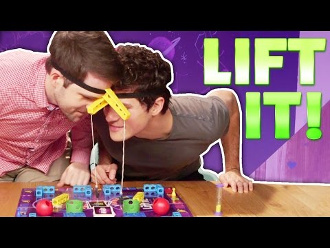 WE PLAY LIFT IT!
