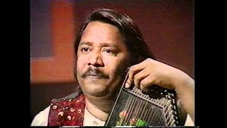 Download lagu “Nadiya Kinare Mora Gaaon” Raag Khamaj Based Thumri by Ustad Salamat Ali Khan Ji mp3