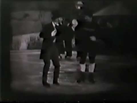 Frick & Frack  (1) - Lady, Let's Dance 1944