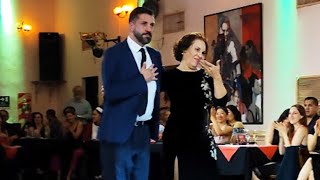 Flor de Montserrat (Biagi) Corina de la Rosa y Rolando Valdivieri. En lo de Balmaceda 27jun24 (3/3)