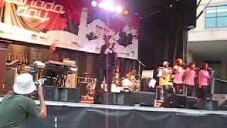 Kreesha Turner LIVE "Chains of Love" Canada Day 2009 (mississauga city centre)