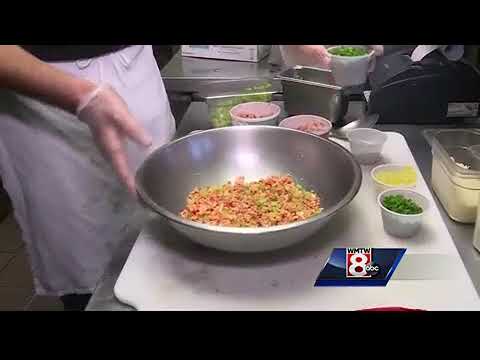 Make Portland Lobster Company's lobster cakes