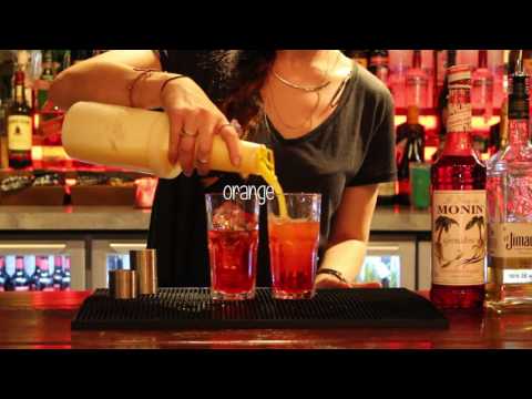 Cañas y Tapas - como fazer uma Tequila Sunrise