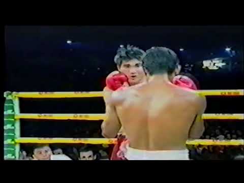 Somrak Kamsing - Slip and Reverse Elbow