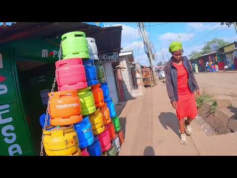 4K | A walk inside Kenya's biggest slum Kibera.