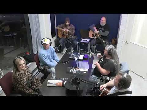 S1 E11: Open Mic w/Anne House - Songwriting