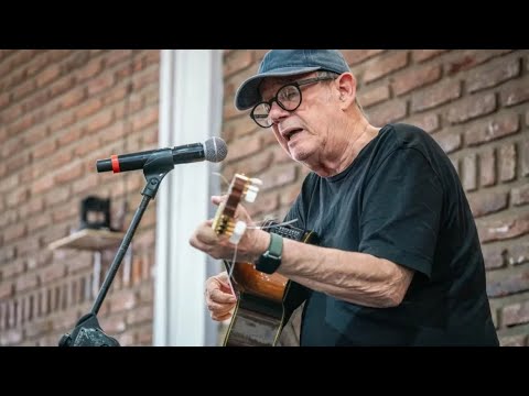 SILVIO RODRÍGUEZ EN EL CENTRO CULTURAL LA CHICHARRA