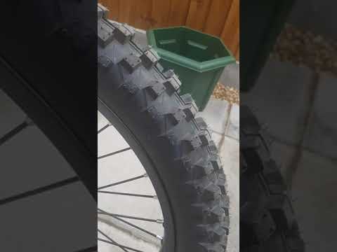 #stealth #bomber #electric #ebike LETS HAVE A CLOSER LOOK