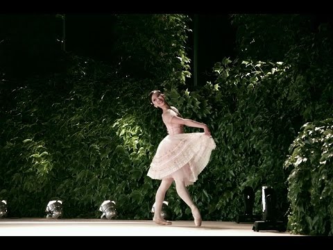 Janis Liu - La Fille Mal Gardee Variation at Varna IBC 2014