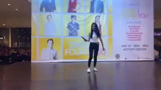 Download lagu Vivoree and Charles  (hashtag_ck) at Ayala Mall show/Rewrite The Star mp3