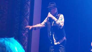 Micky Dolenz, "Monkees' Theme" intro/"No Time", Dec. 5, 2025, Jacksonville