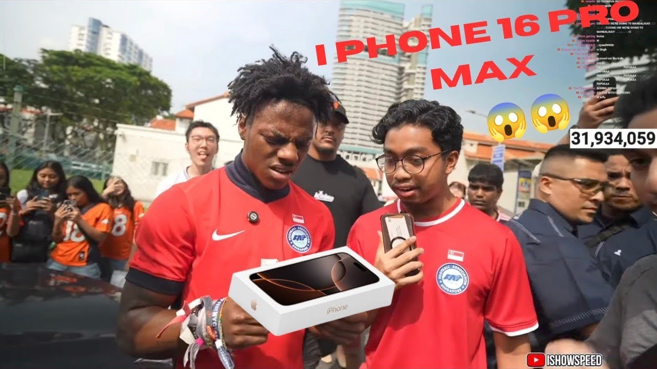 A Fan gives ISHOWSPEED Craziest gift ever 🎁😱😱