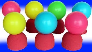 Kinetic sand suprise cups with colorful and very bouncy little rubber balls | Video for kids