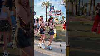Download lagu Irene & Mylene in Las Vegas mp3 Download lagu Irene & Mylene in Las Vegas mp3