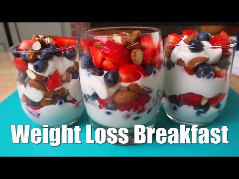 Best BREAKFAST Greek Yogurt With Berries, and Almond For Weight Loss | 3 Ingredient Parfait 1 Minute