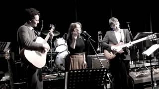 Video "Bossa Dorado" Trio PES