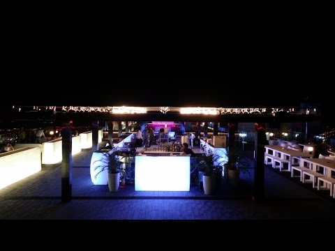 Bar na cobertura do topo do Hanoi - Lotte Center | SoChaud
