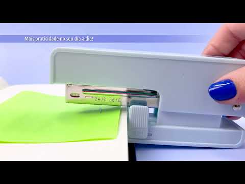 Vídeo do produto Grampeador 20 Folhas de Mesa G110