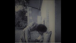 Michel Berger "Confidentiel" Jouer du Banjo dans les tramways de Carouge