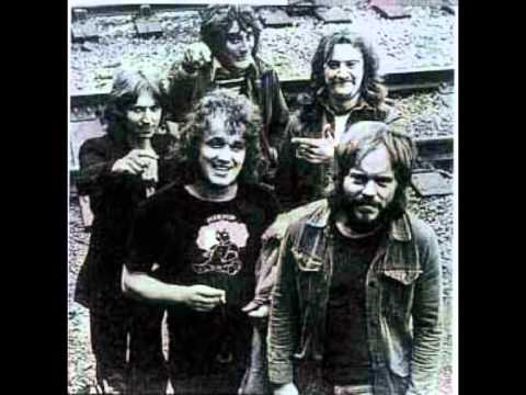 ANDY SUMMERS with KEVIN COYNE - Eastbourne Ladies (LIVE UK 1975)