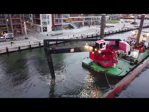Herbosch-Kiere dredging the Helsingborg Port