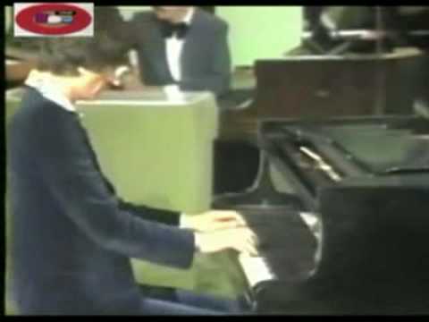 FELIPE CAMPUZANO MAESTRO DEL PIANO GITANO