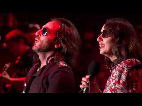 Heredeiros da Crus e Luz Casal | Corazón de Carballo Festival de la Luz  2016