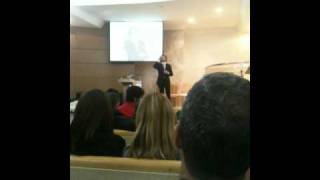 Paz em Suas mãos - Leonardo Gonçalves