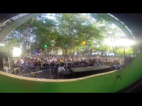 Skazi vs Freedom Fighters - Falafel (Bizzare Contact Remix Live 2015)