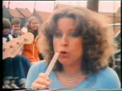 TOUCH ME NOT (Spryng en Maribelle)