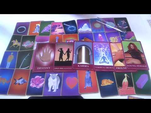 Video Orakel für Carmen - Hellsicht Liebesfrage
