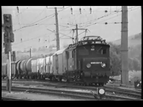 ÖBB Stangen-E-Lok 1080.007 rangiert in Stainach-Irdning-(in sw) am 28.5.1988