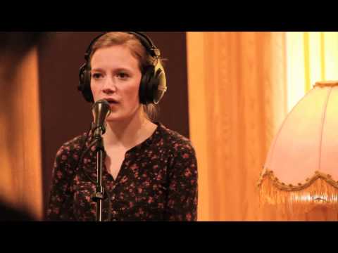 MNM1000: Carmine met Little Lion Man