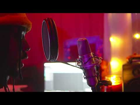 Daystarr - Give Up On Love (Official Music Video)