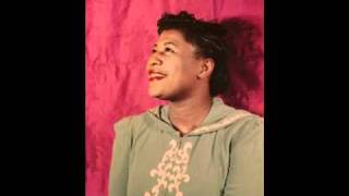 Looking for a Boy - Ella Fitzgerald