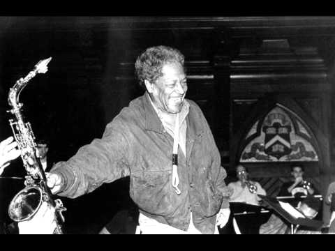 Illinois Jacquet Big Band plays "Bubbles" with Jacquet on alto (1996)
