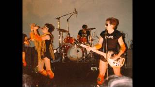 Devo - Live 6/28/1979 Santa Cruz, CA