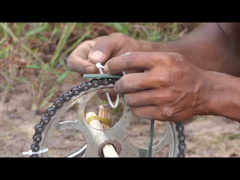 Simple Snake Trap - DIY Snake Trap Technology using Bike Crank