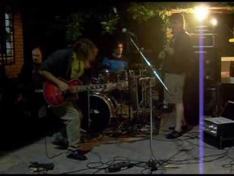 ENSAYO_20091114_EL_BLUES_DE_LA_BESTIA_BRUTAL.wmv