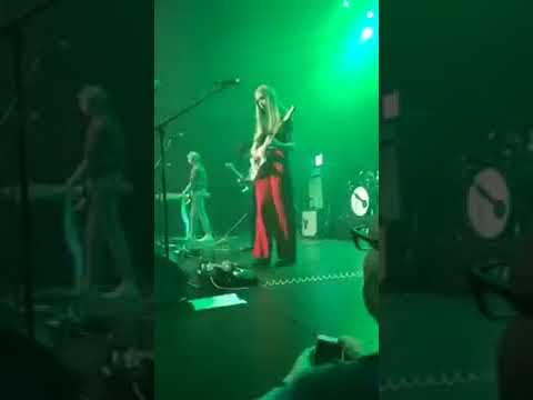 Finn Wolfhard Calpurnia Performs Twin Peaks Covers at LA Concert