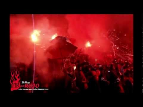 "Recibimiento Club Deportivo El Nacional Marea Roja" Barra: Marea Roja &bull; Club: El Nacional