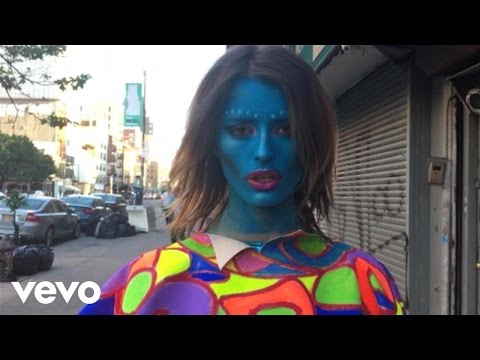 Pete Yorn - She Was Weird (Official Music Video)
