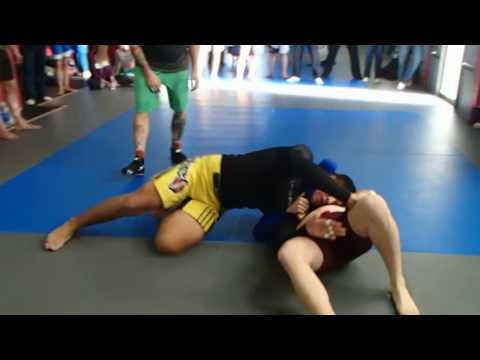 CMC MATCH 1 GUILOTINE ESCAPE!! MOUNTED ARM TRI FINISH!